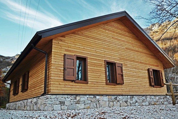 Una casa interamente realizzata in legno a Reggio Emilia